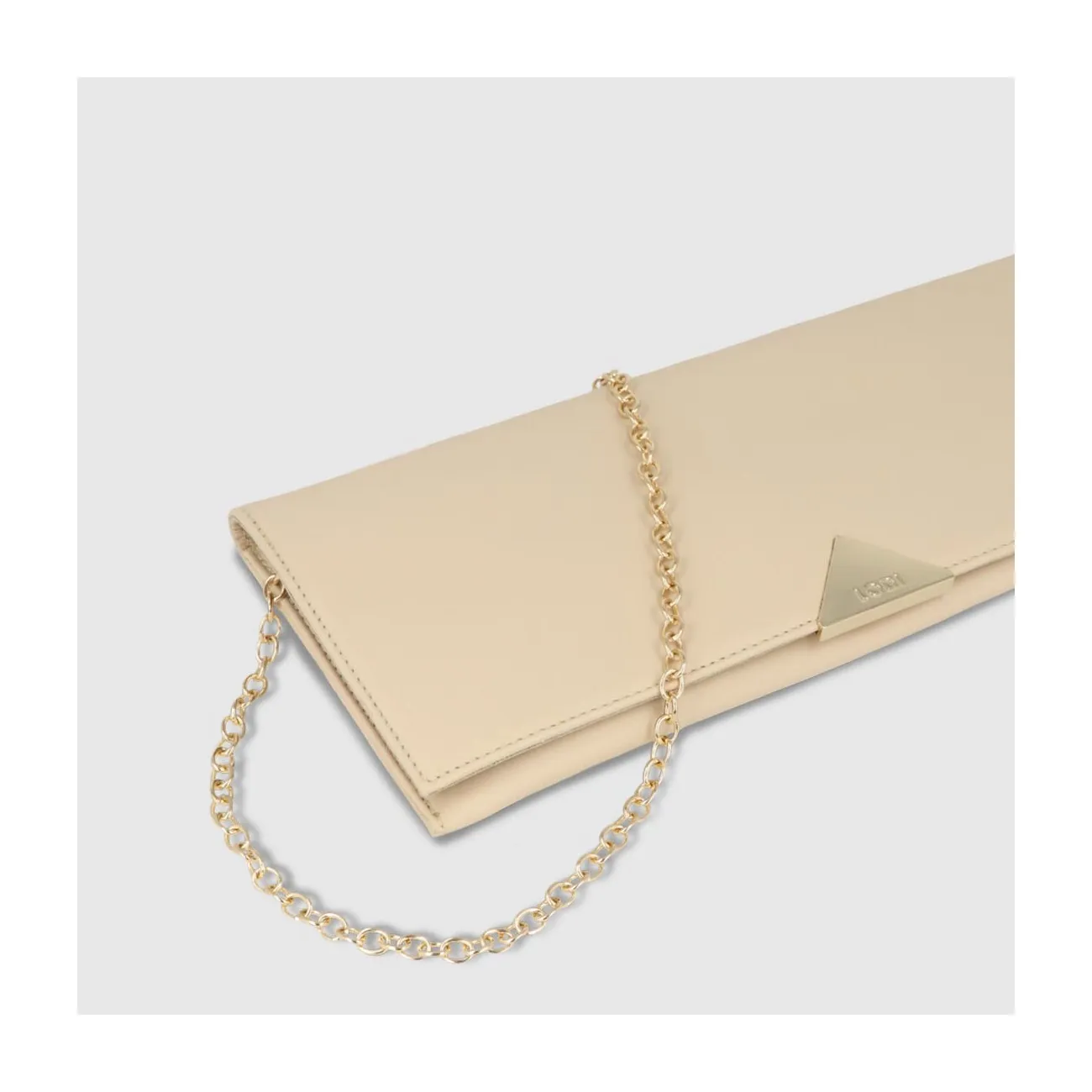 Bolso cartera de mano en piel de color beige | LODI Bolsos de mujer online.